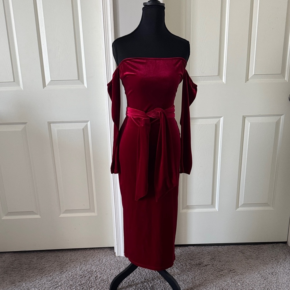 Elegant Off-Shoulder Red Dress